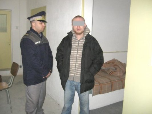 Basarabean care stă ilegal în România, depistat de Gardă